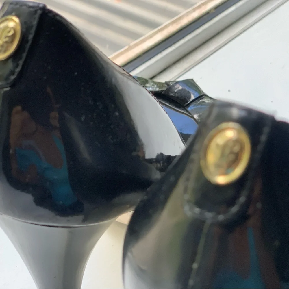 Ivanka Trump 6” heels - Picture 3 of 4